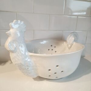 POTTERY BARN ROOSTER STRAINER COLANDER